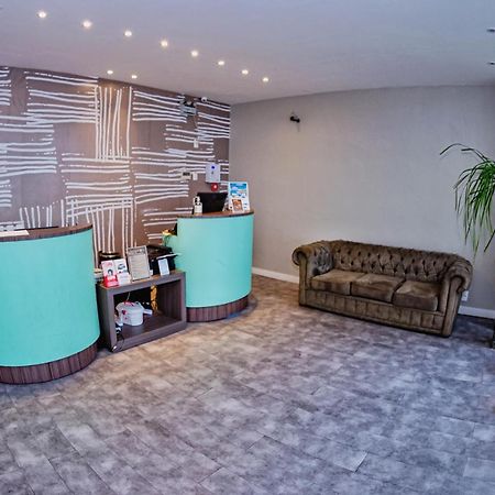 B Hotel Salvador Bagian luar foto
