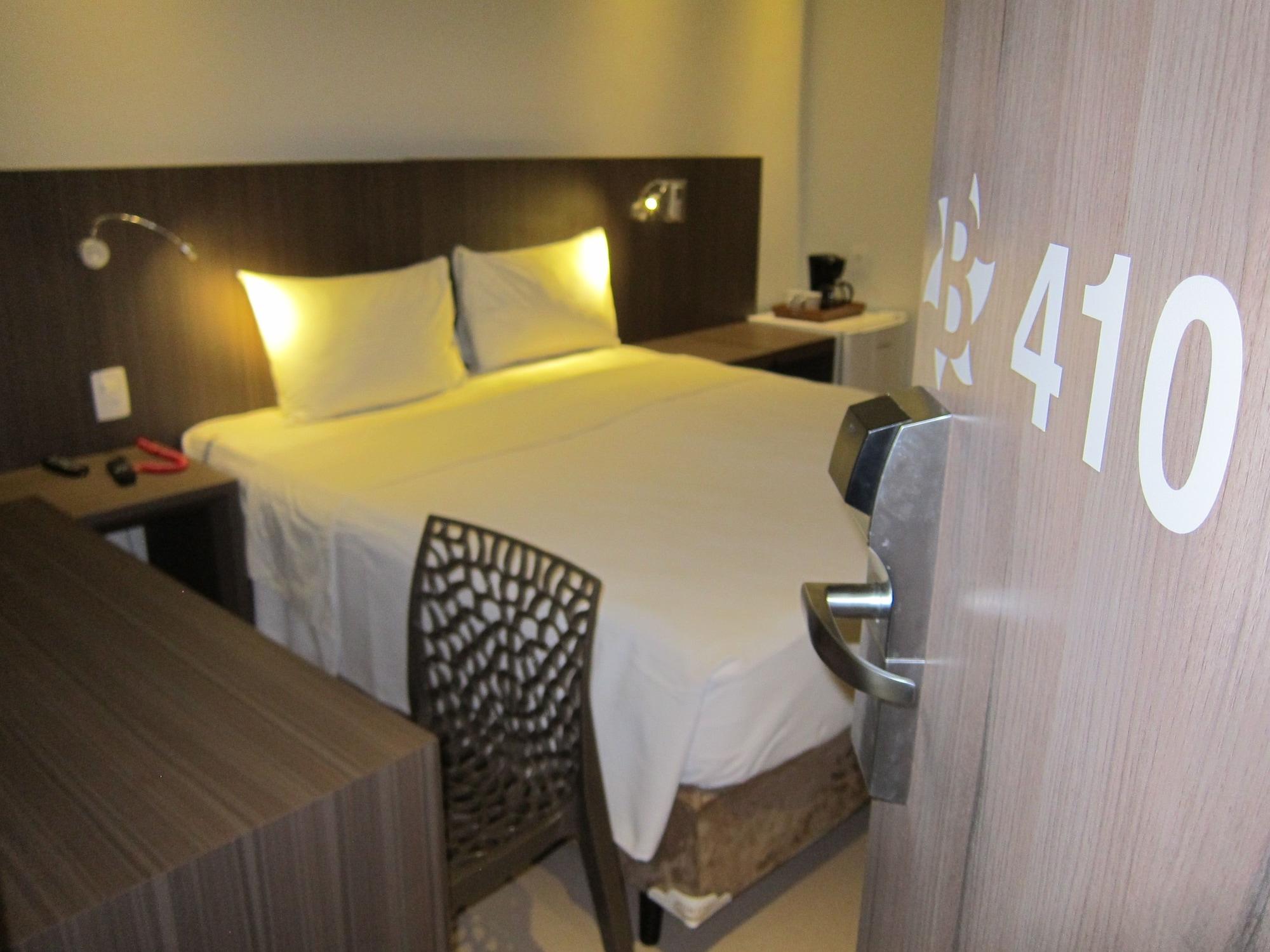 B Hotel Salvador Bagian luar foto