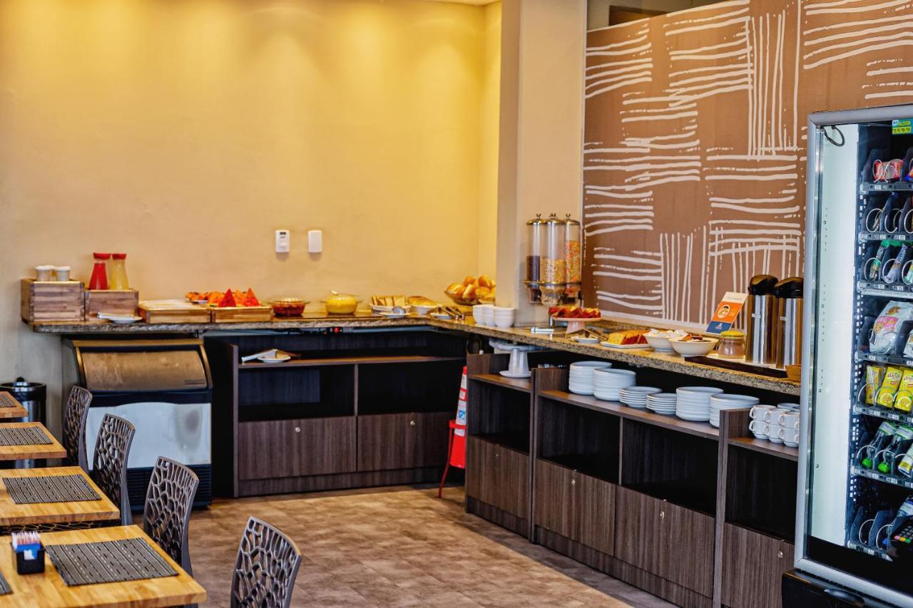 B Hotel Salvador Bagian luar foto