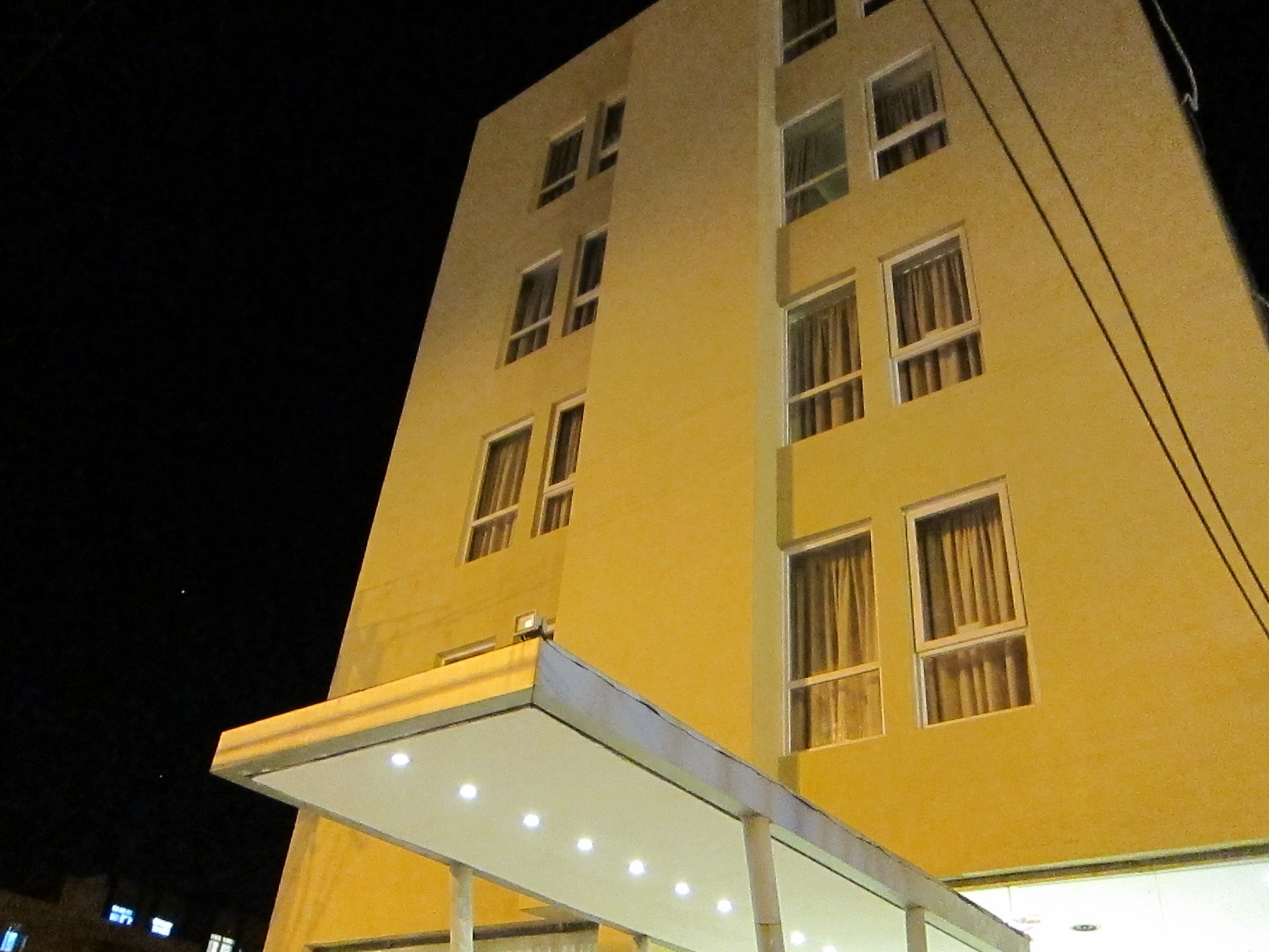 B Hotel Salvador Bagian luar foto